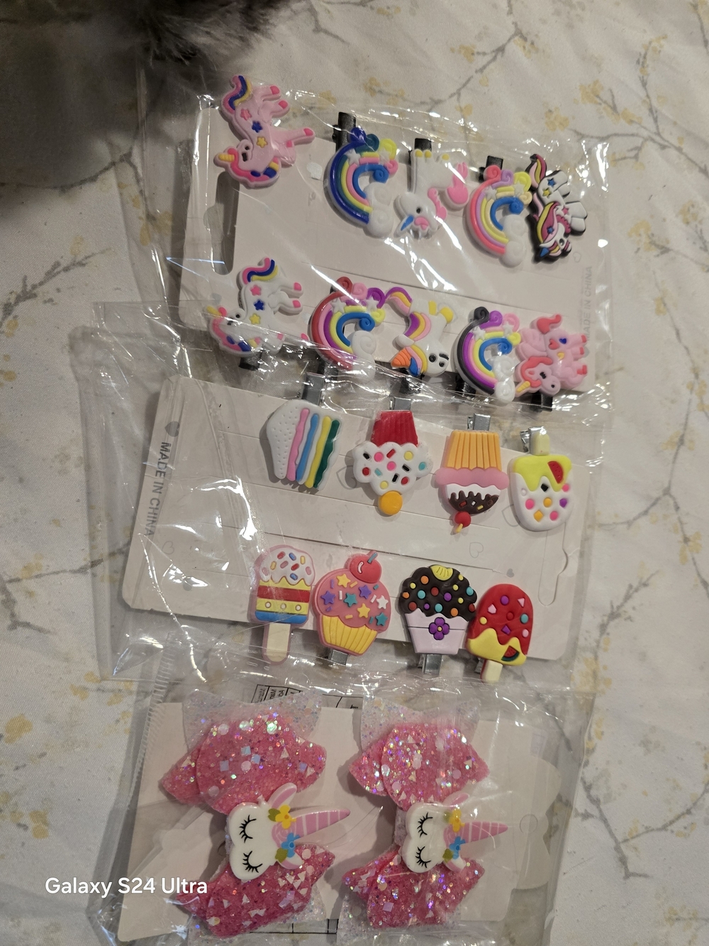 Cute Unicorn & Rainbow Hair Clips - Pink, White, Multicolor. $9 Por Las 3 Paquet